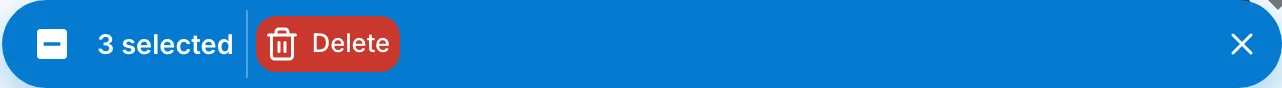 selection bar with the number of selected users and a Delete button